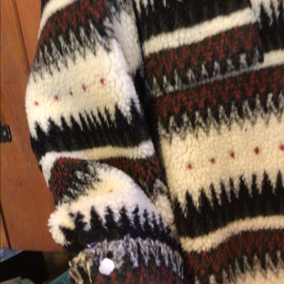 1 Left SALE Alpine Snow Over sized plush teddy shacket - Picture 9 of 11